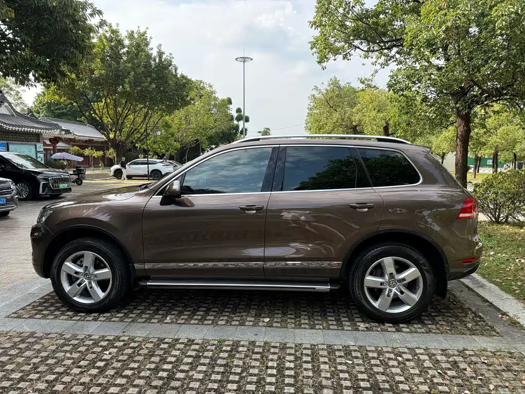 Volkswagen Touareg — миниатюра 9