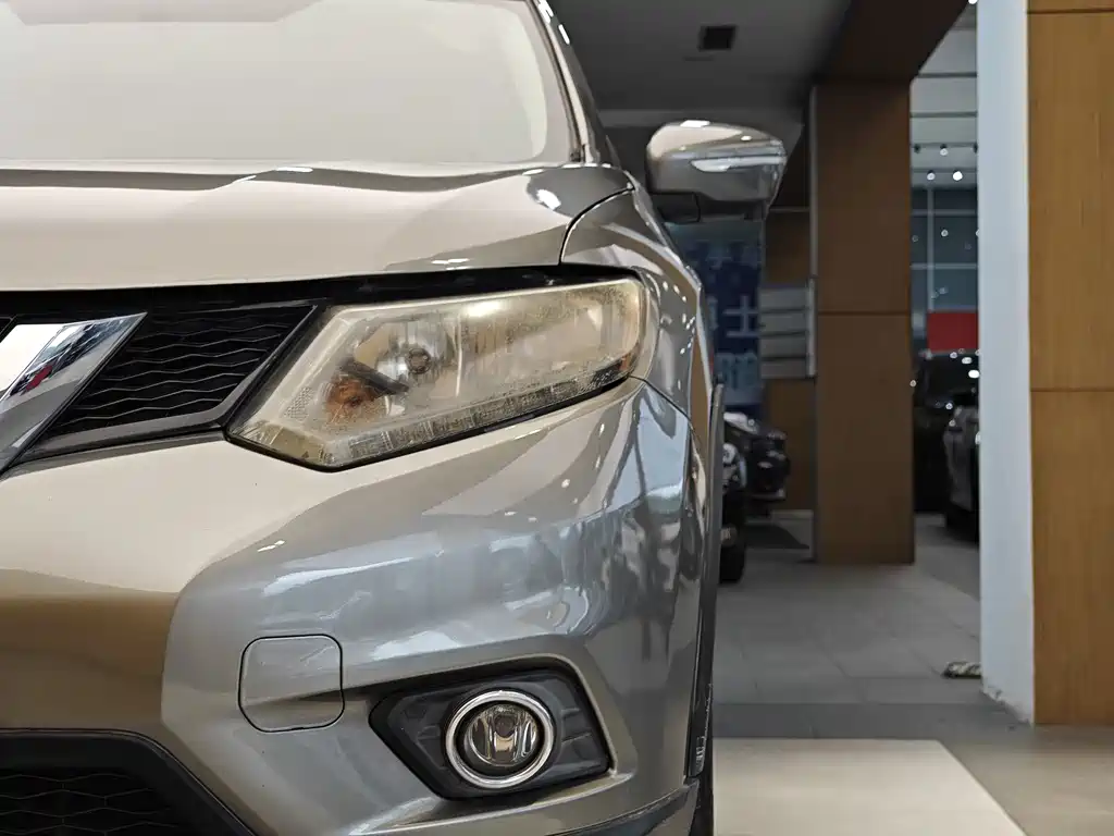 Nissan X-Trail 2014 2.5L CVT Premium 4WD