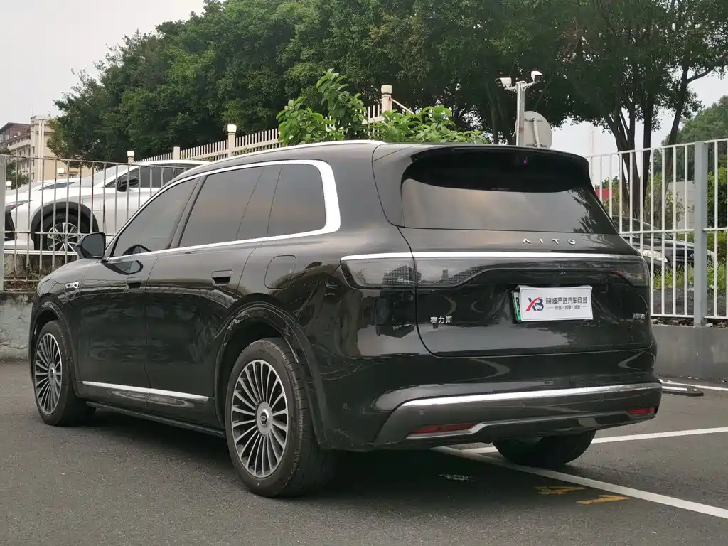 AITO AITO M8 — миниатюра 4