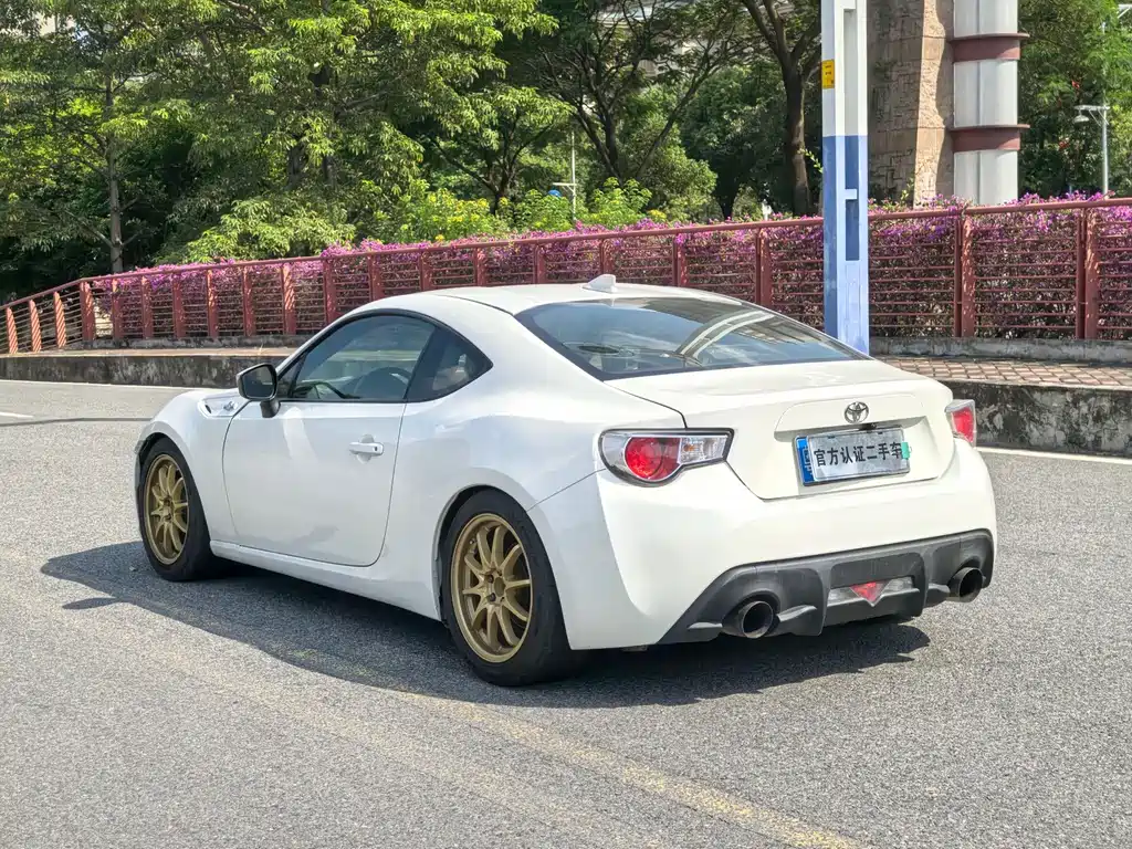 Toyota 86 — миниатюра 11