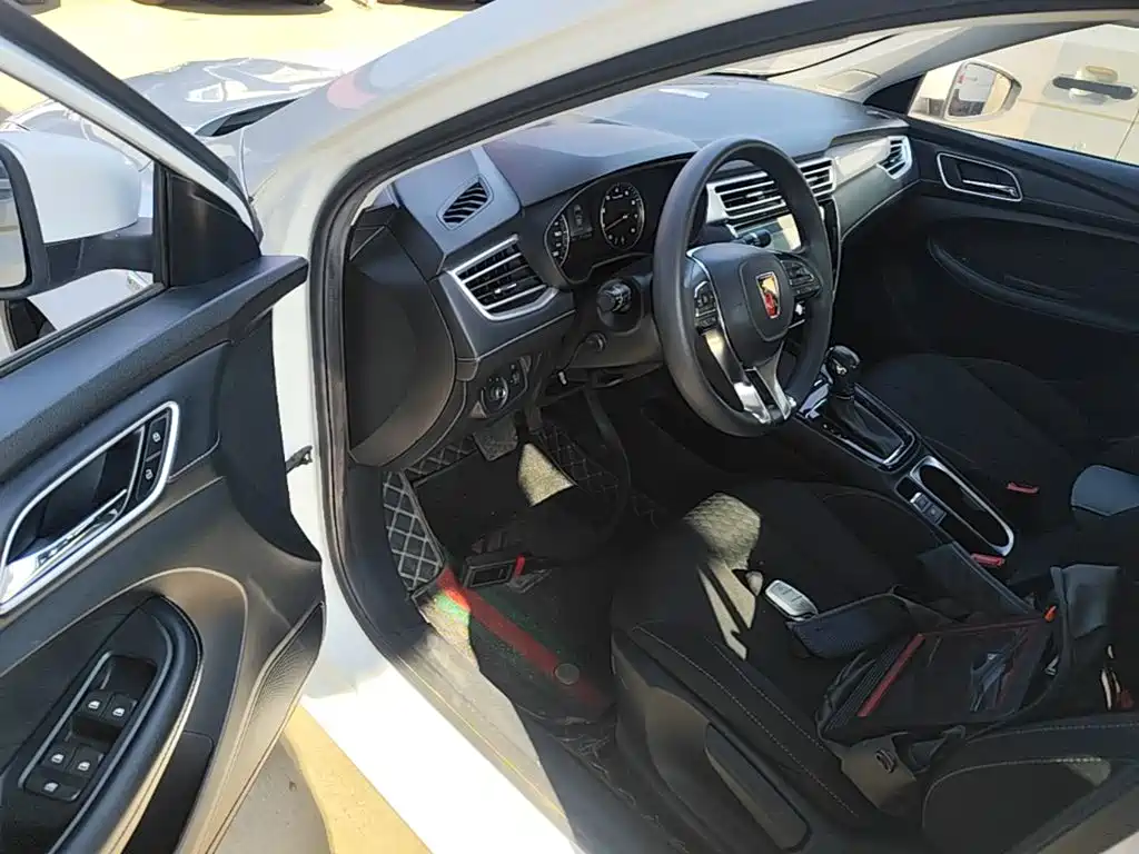 Roewe i5 — миниатюра 16