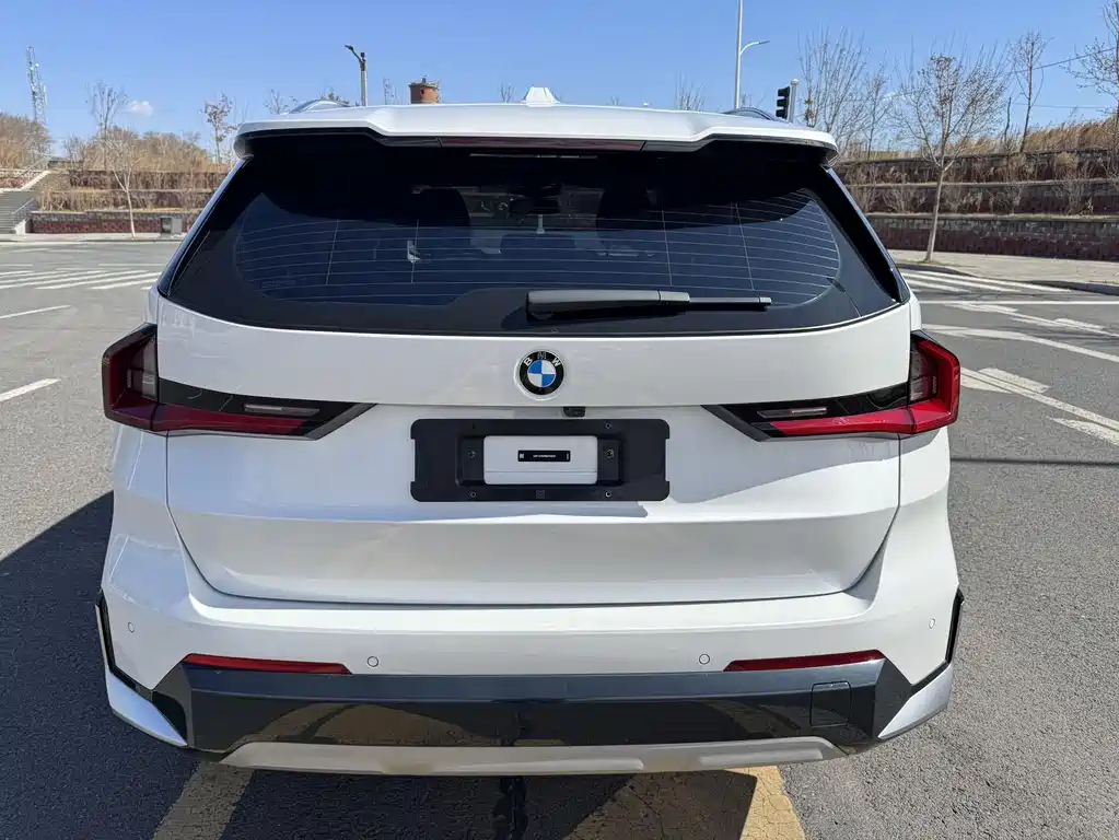 BMW X1 2023 sDrive20Li X