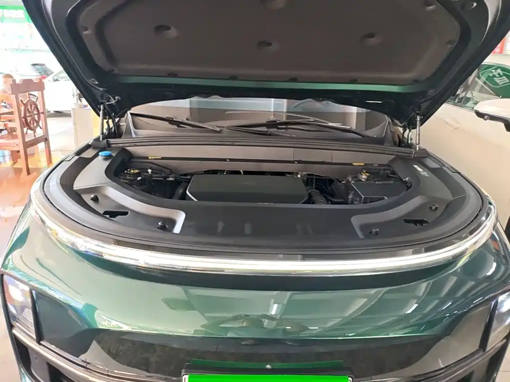 Li Auto Li L8 — миниатюра 20