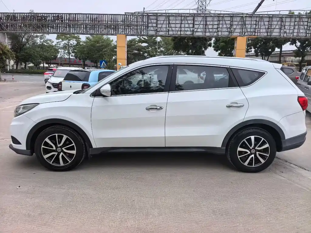 Fengon 580 1.5T Manual Comfort Type, фото 3