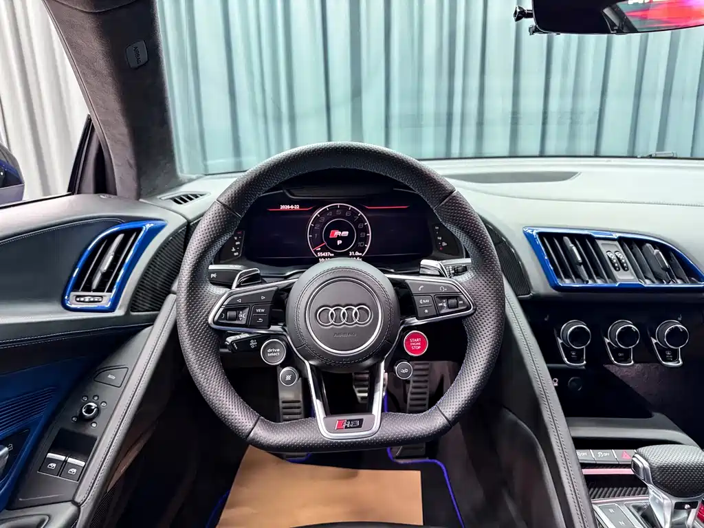 Audi R8 — миниатюра 7