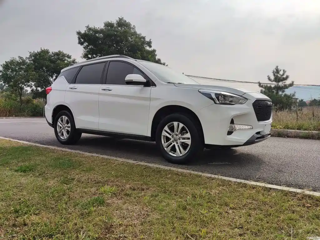 Haval M6 — миниатюра 5