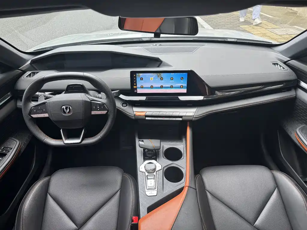 Changan UNI-V — миниатюра 11