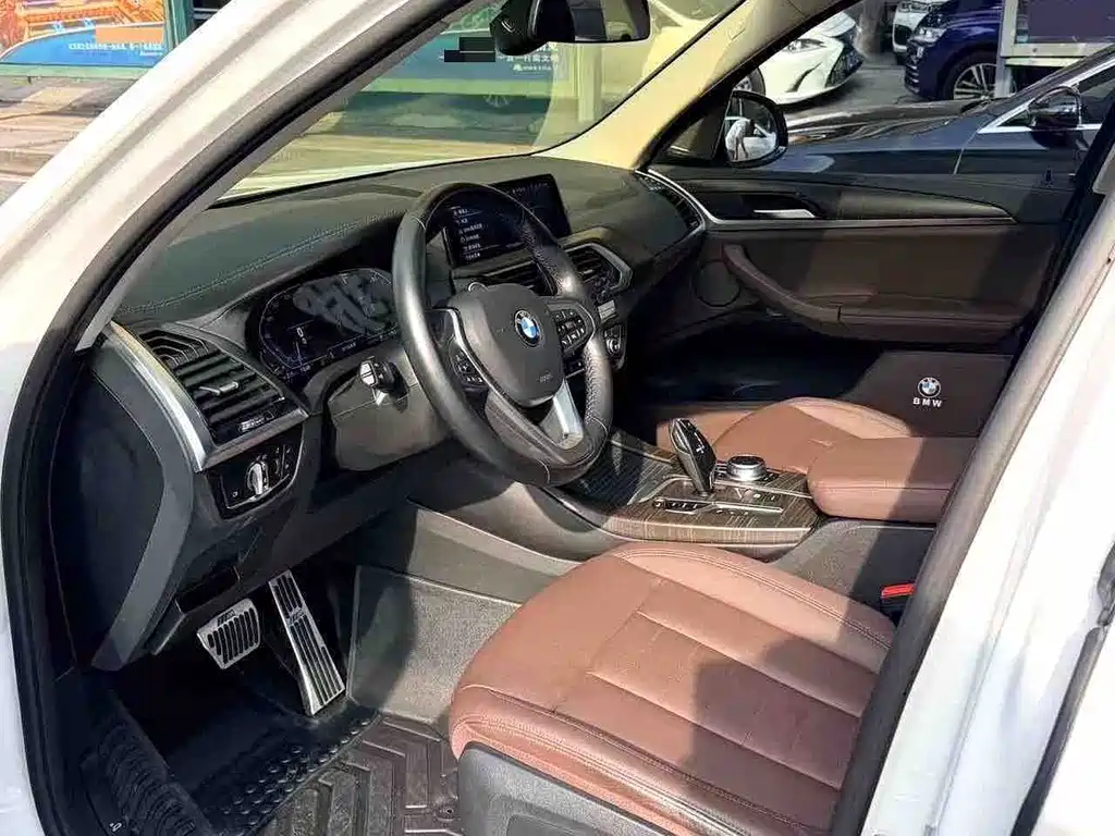 BMW X3 — миниатюра 5