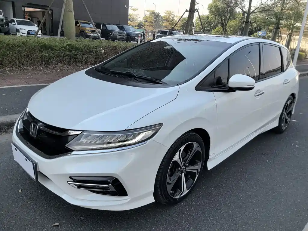 Honda Jade 2019