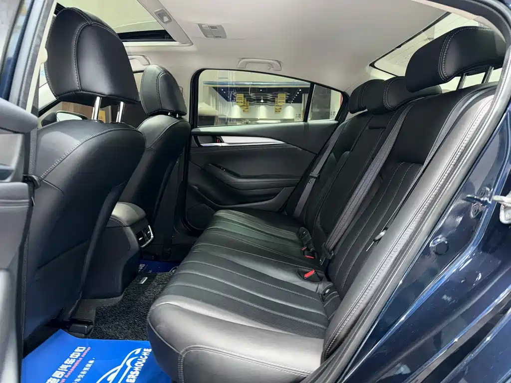 Mazda Atenza — миниатюра 10