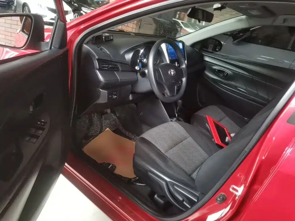 Toyota Vios FS — миниатюра 16