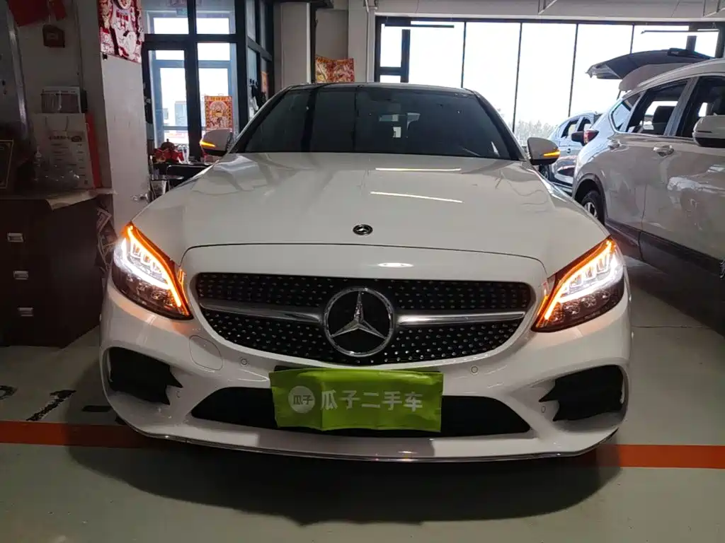 Mercedes-Benz C-Class — миниатюра 3