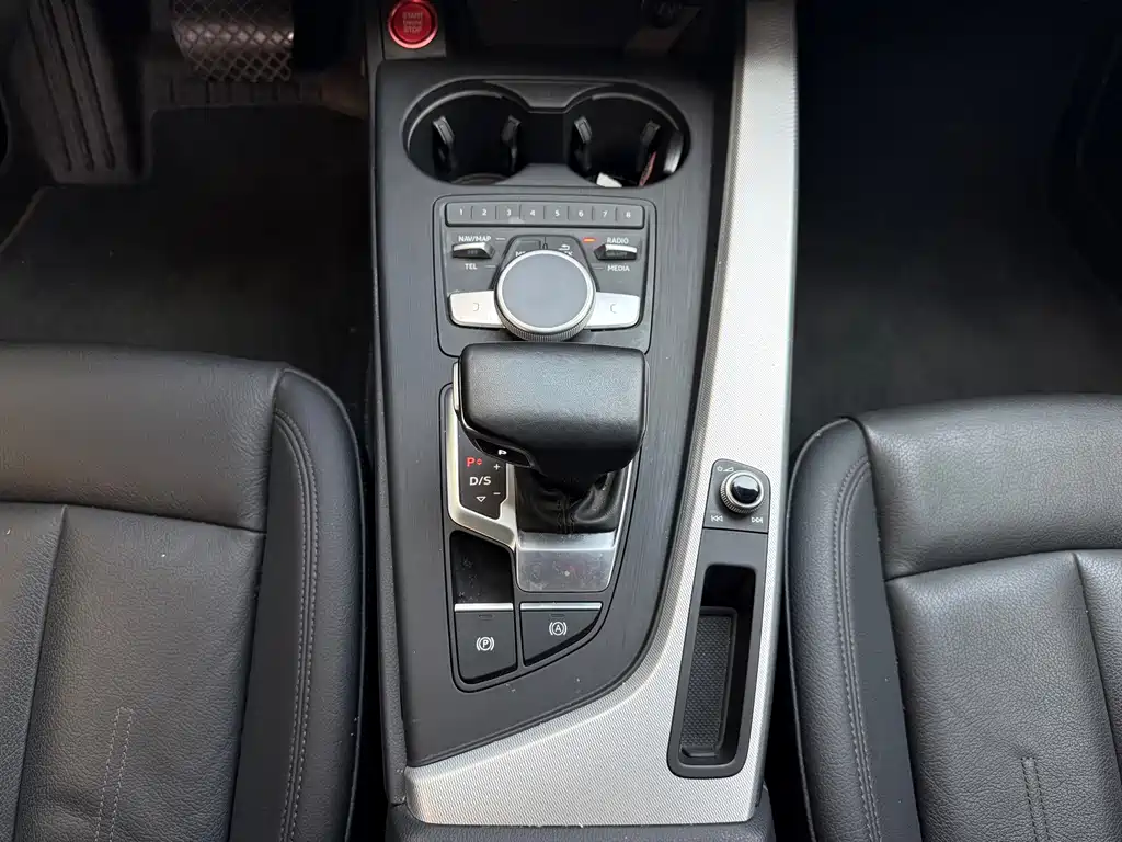 Audi A4 (Import) — миниатюра 11