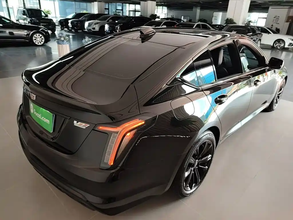 Cadillac CT5 — миниатюра 7
