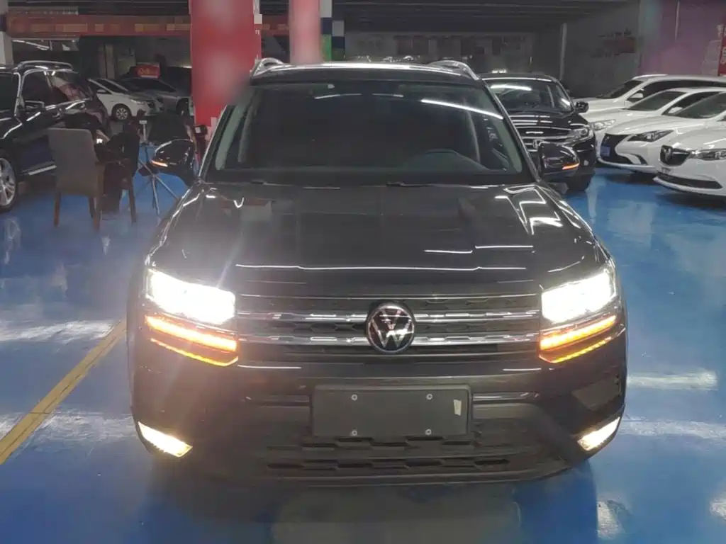 Volkswagen Tharu — миниатюра 3