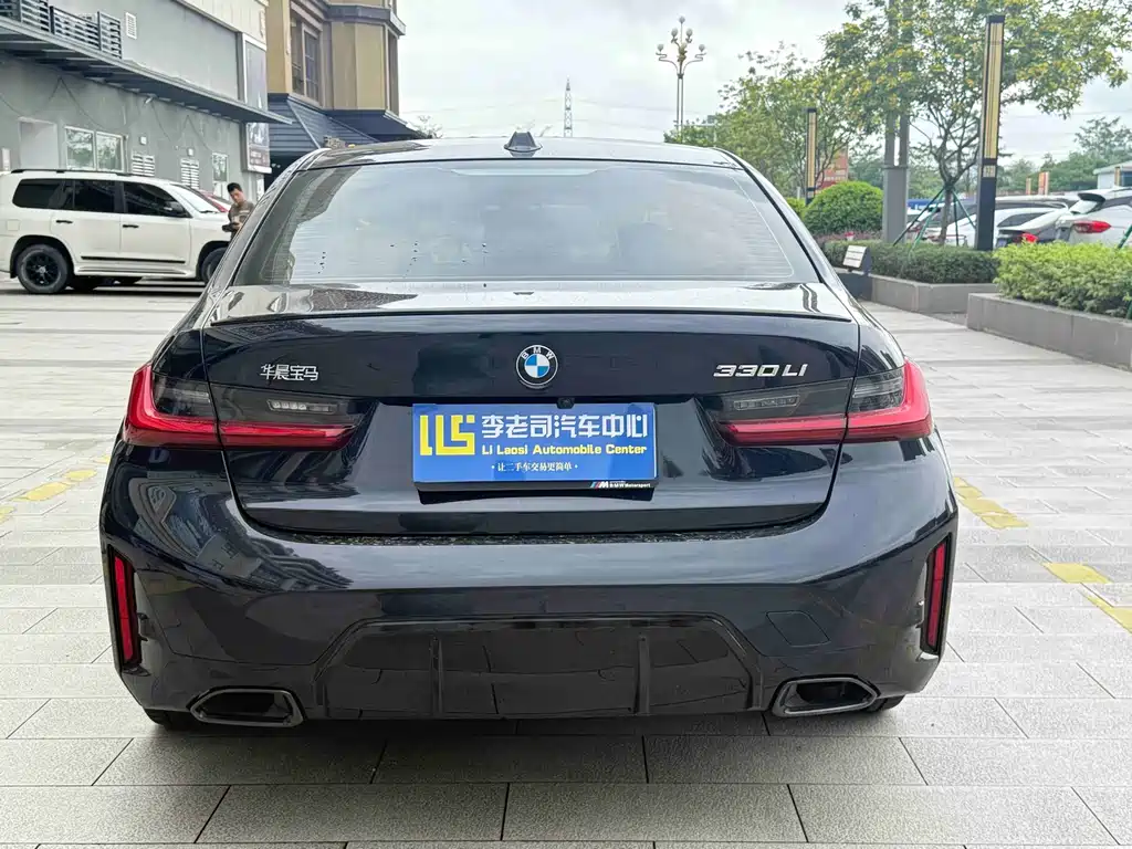 BMW 3 Series — миниатюра 4
