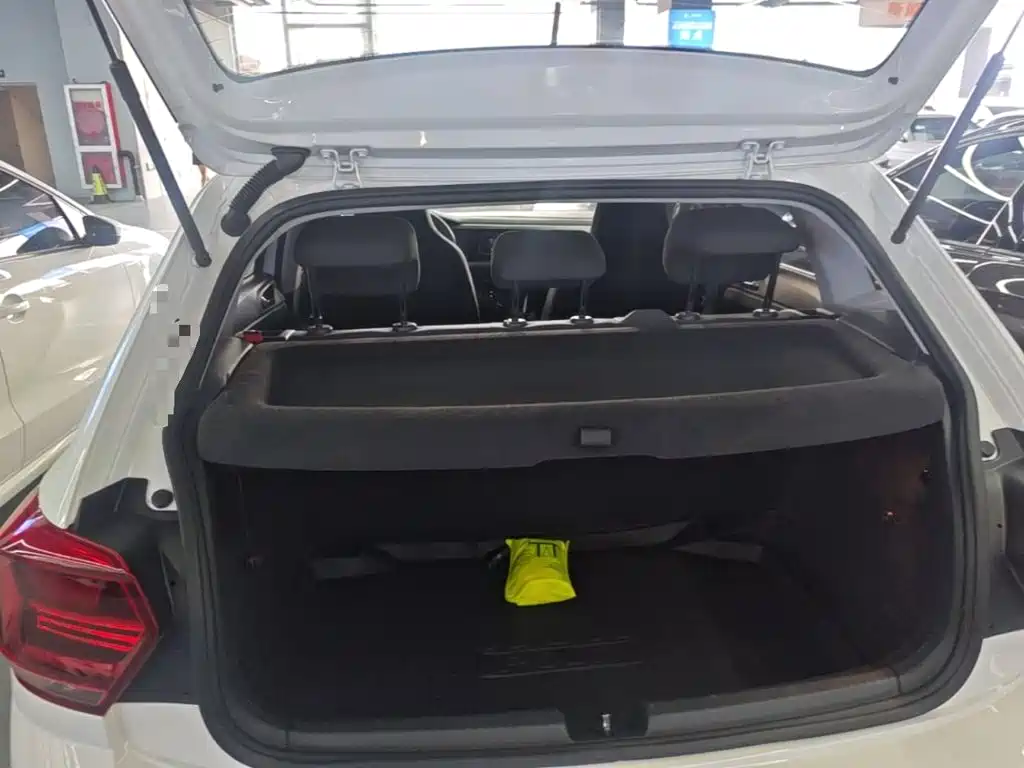 Volkswagen Polo — миниатюра 19