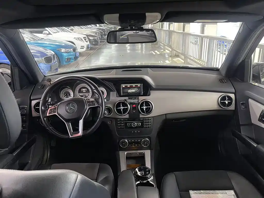 Mercedes-Benz GLK-Class — миниатюра 11