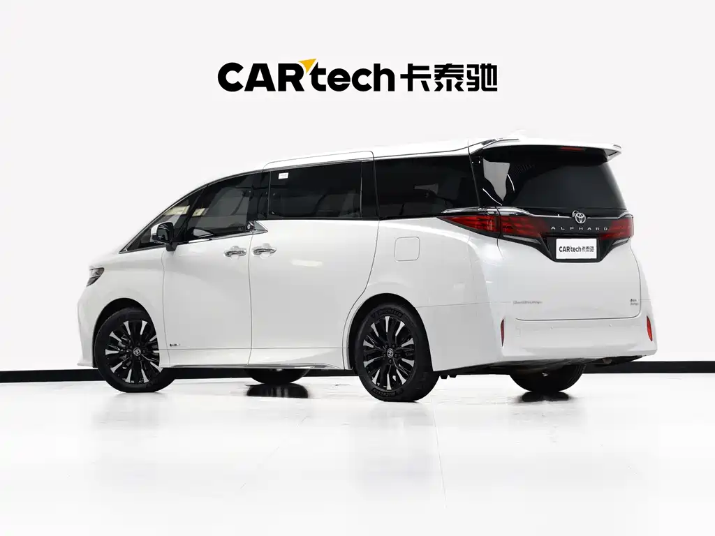 Toyota Alphard — миниатюра 28