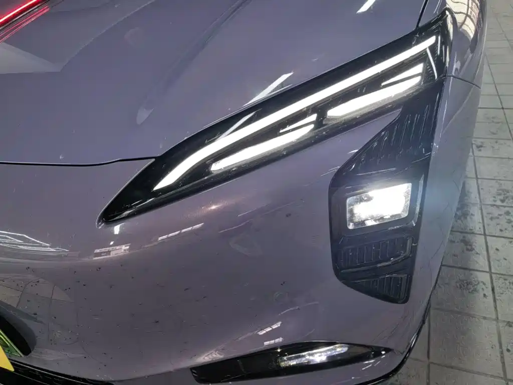Hongqi Hongqi Tiangong 08 — миниатюра 24