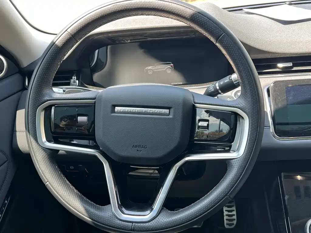 Land Rover Range Rover Evoque 2022 L 249PS R-Dynamic Luxury