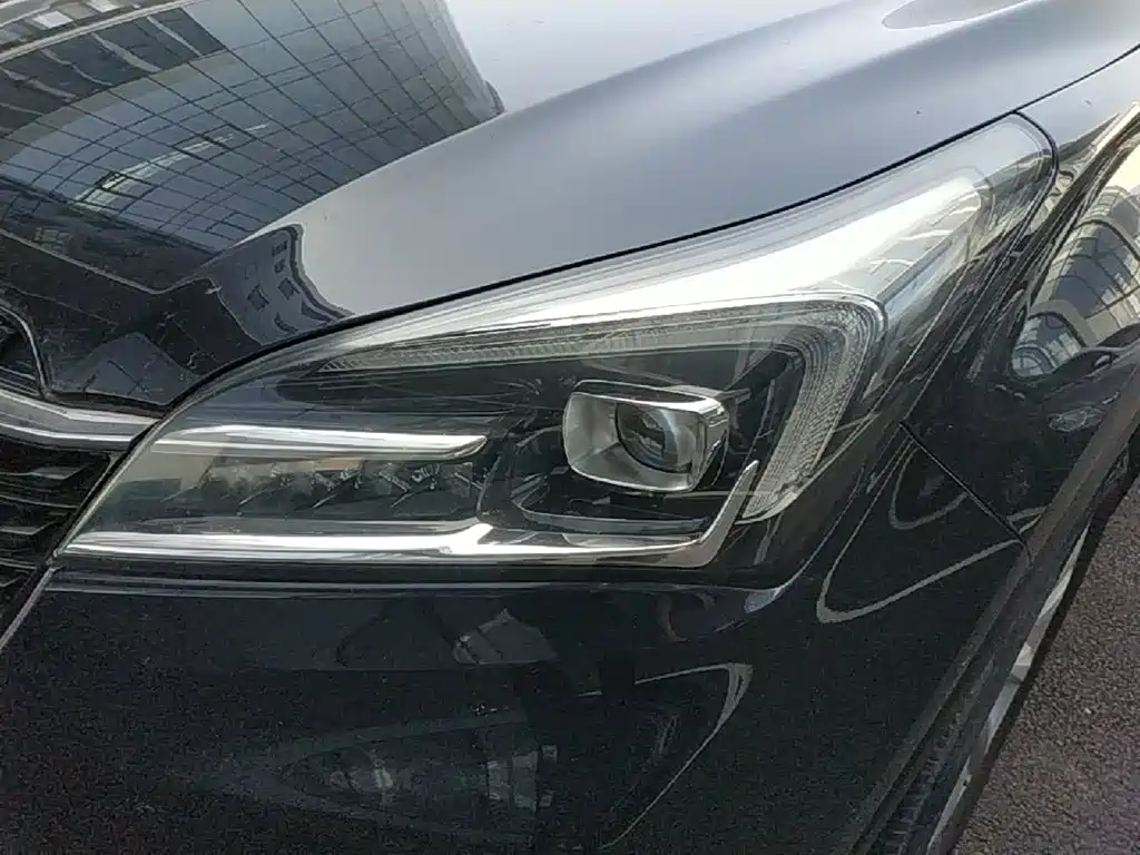 Buick Envision Plus — миниатюра 18