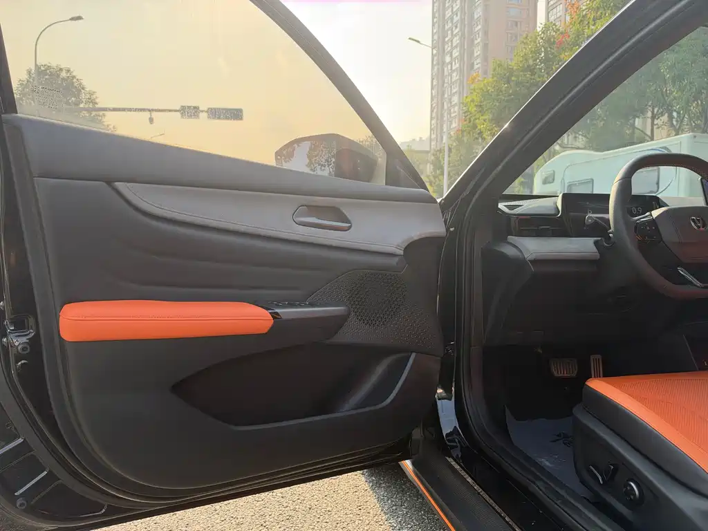 Changan UNI-V — миниатюра 10