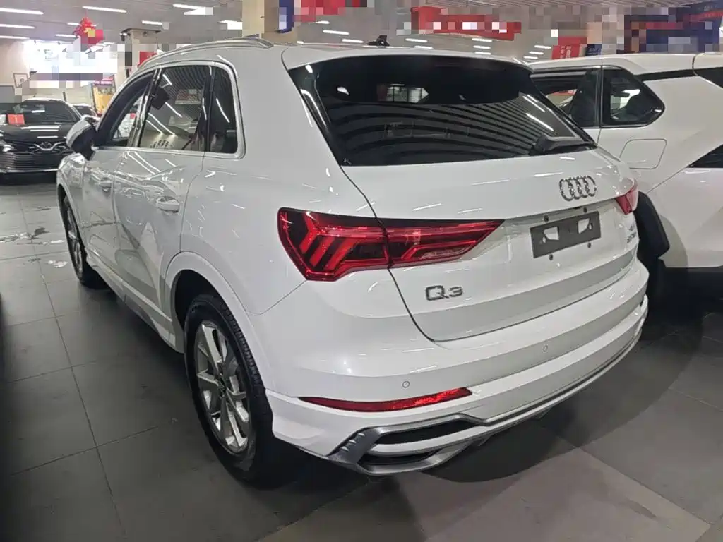 Audi Q3 — миниатюра 5