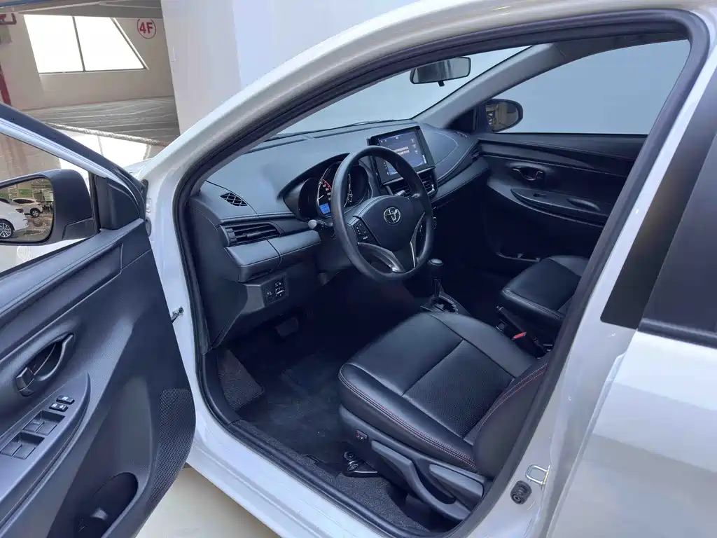 Toyota Vios FS FS 2022 1.5L CVT CARE