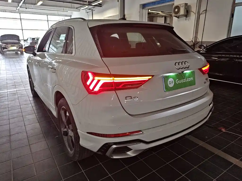 Audi Q3 — миниатюра 5