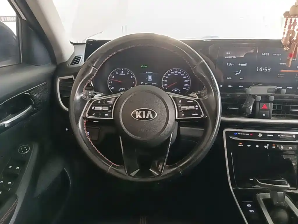 Kia KX3 — миниатюра 11