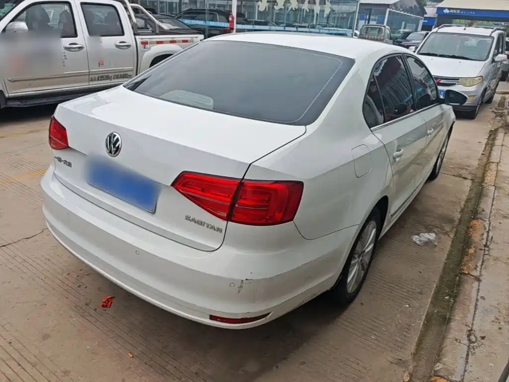 Volkswagen Sagitar — миниатюра 7