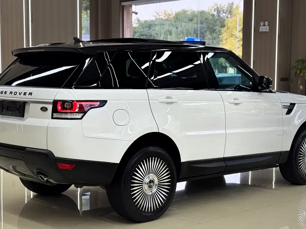 Land Rover Sport — миниатюра 14