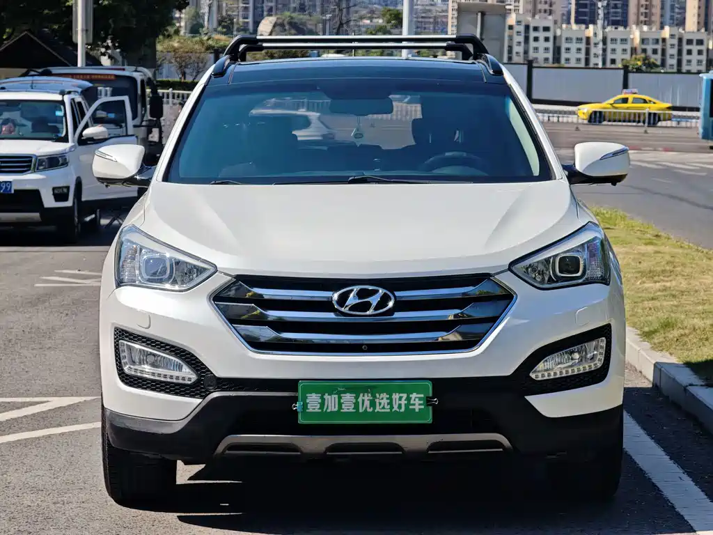 Hyundai Santa Fe — миниатюра 2
