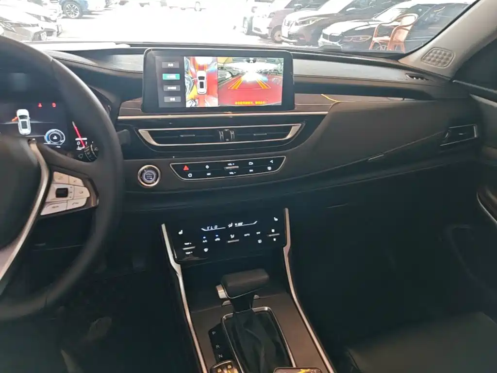 Changan CS75 — миниатюра 10