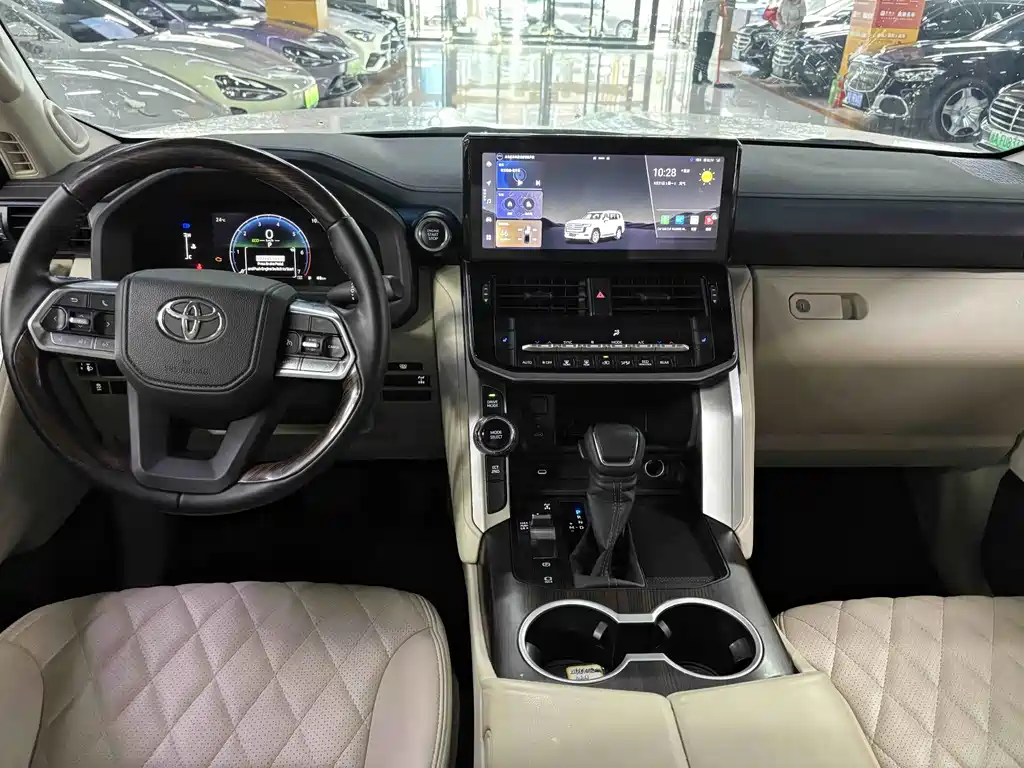 Toyota Land Cruiser — миниатюра 4