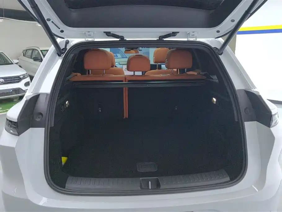 Li Auto L6 2024 Pro