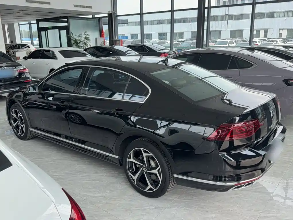 Volkswagen Magotan — миниатюра 8