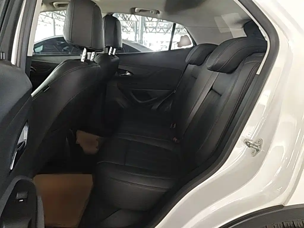 Buick Encore — миниатюра 17