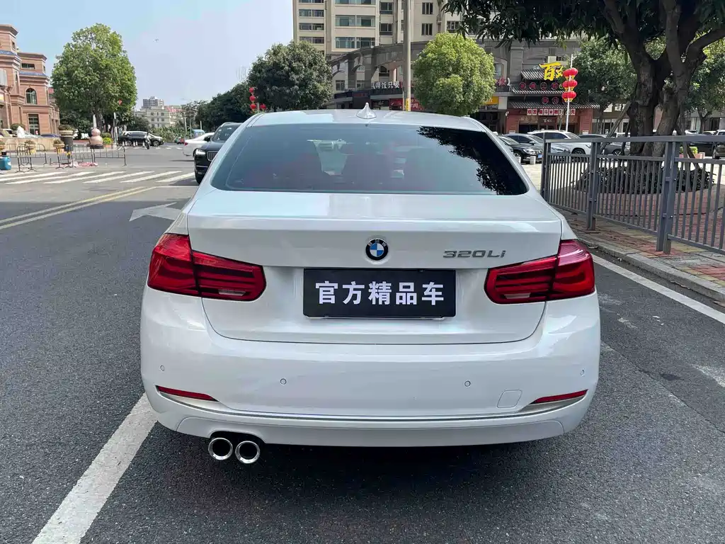BMW 3 Series — миниатюра 6