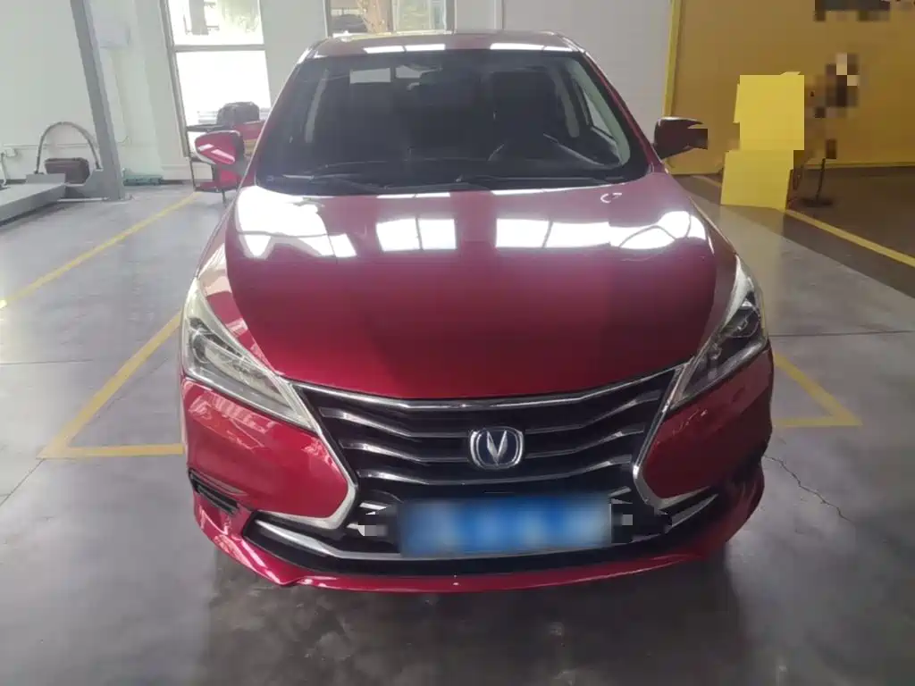 Changan Eado DT — миниатюра 3