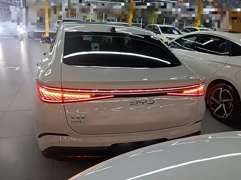 BYD Seal 07 DM-i — миниатюра 6