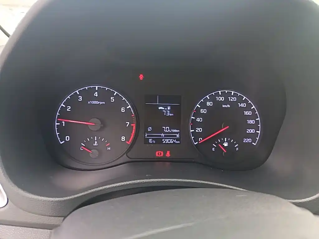 Hyundai Verna — миниатюра 12
