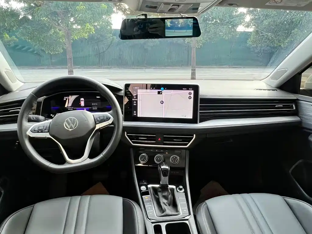 Volkswagen Sagitar — миниатюра 6