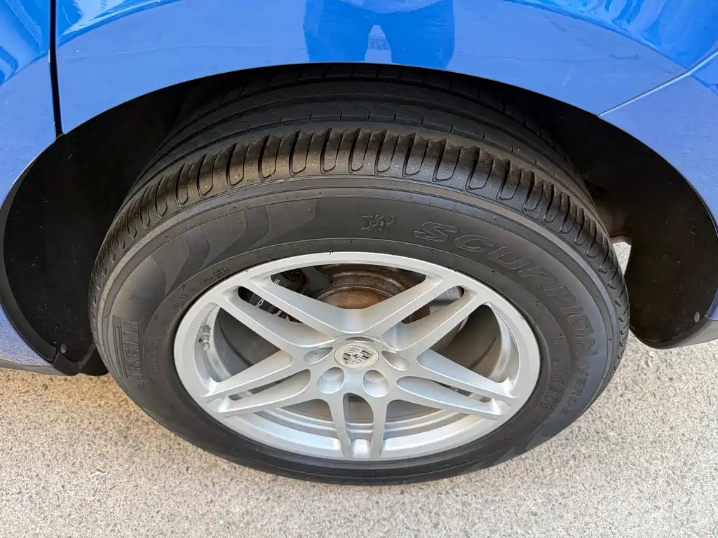 Porsche Macan — миниатюра 28