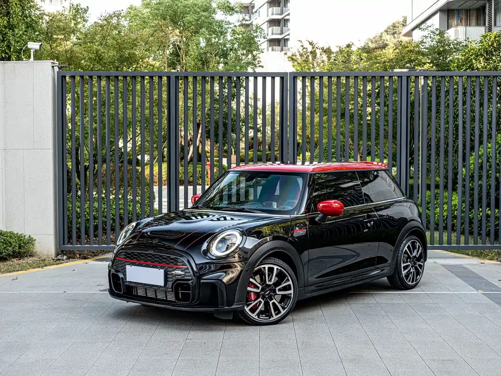 MINI Mini JCW