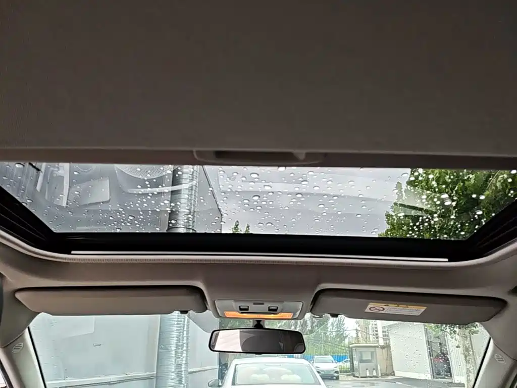 Toyota RAV4 — миниатюра 18