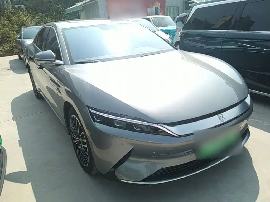 BYD Han — миниатюра 4