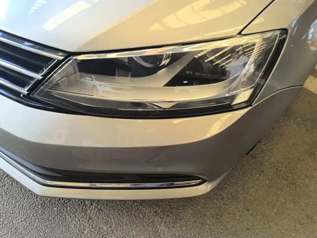 Volkswagen Sagitar — миниатюра 24