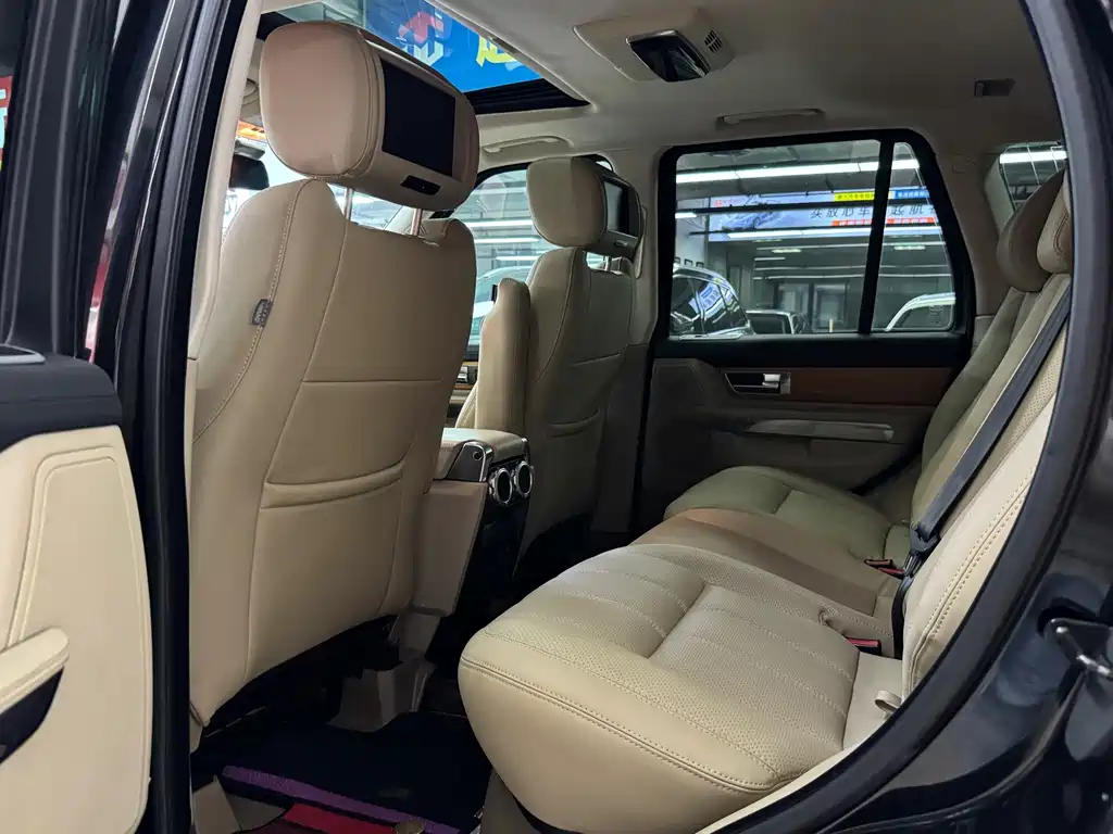 Land Rover Sport — миниатюра 6